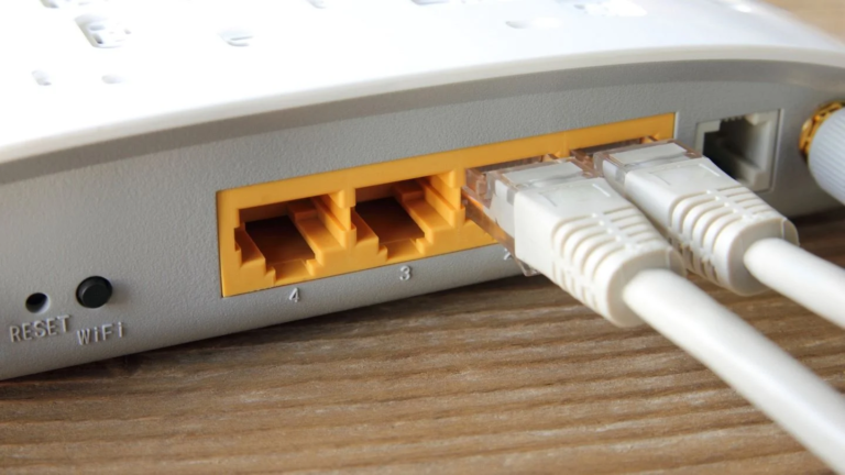 Modem vs Router: What’s the Difference?